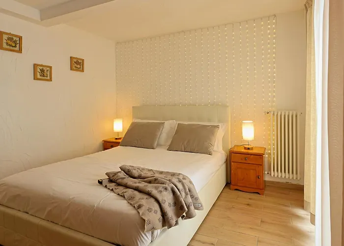 לינה וארוחת בוקר Rifugio Belvedere שמפולוק